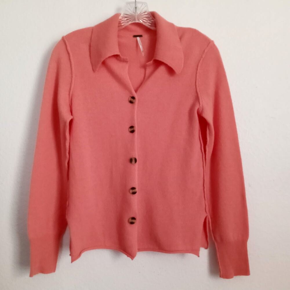 FREE PEOPLE 100% Cashmere Cardigan Button Sweater XS Mango Pink Collar Roll Edge
